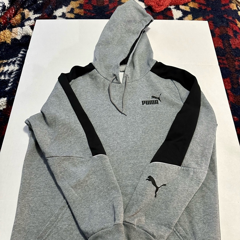 Puma Full-Zip Hoodie | Heather Gray | Black Accents | Size M | Excellent